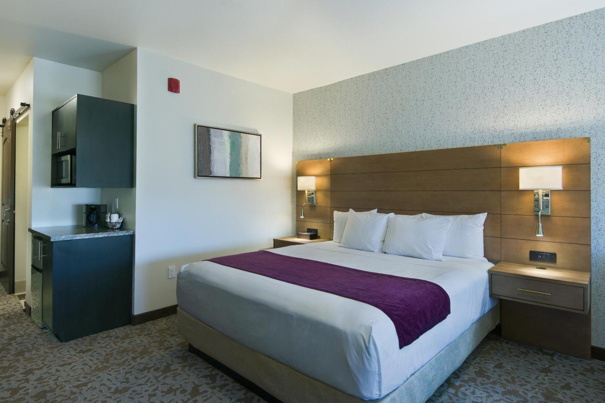 Oxford Suites Sonoma - Rohnert Park Habitación foto