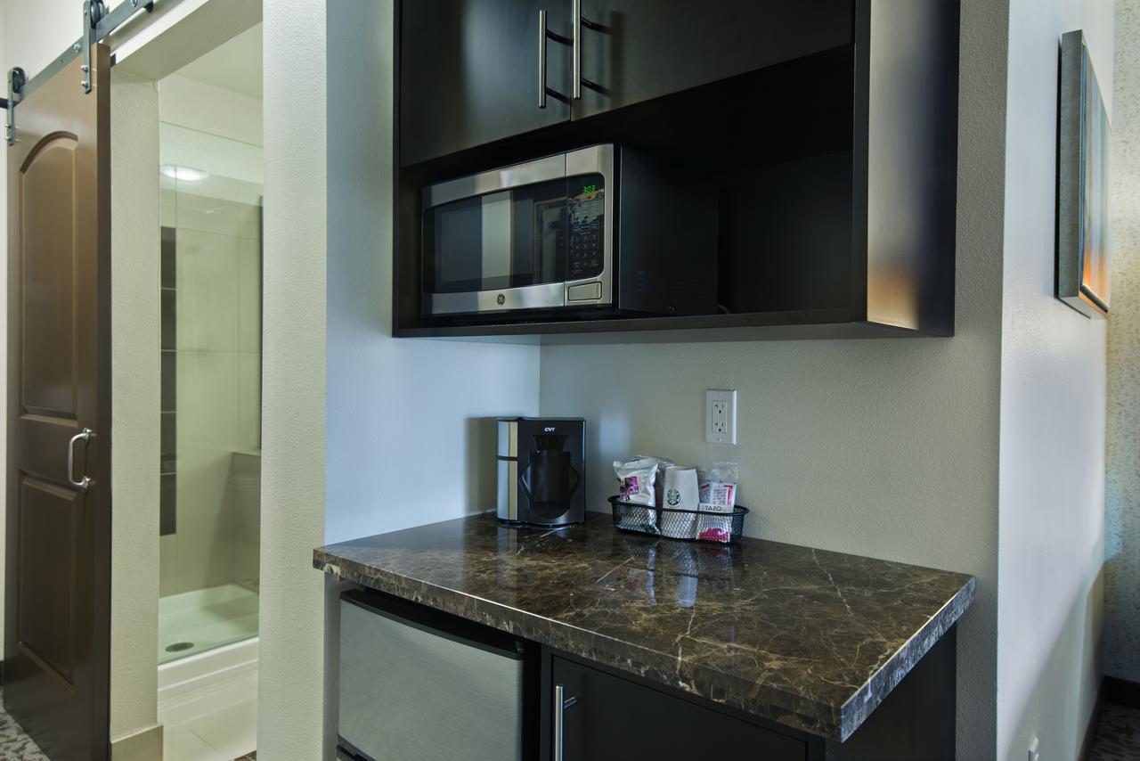 Oxford Suites Sonoma - Rohnert Park Habitación foto